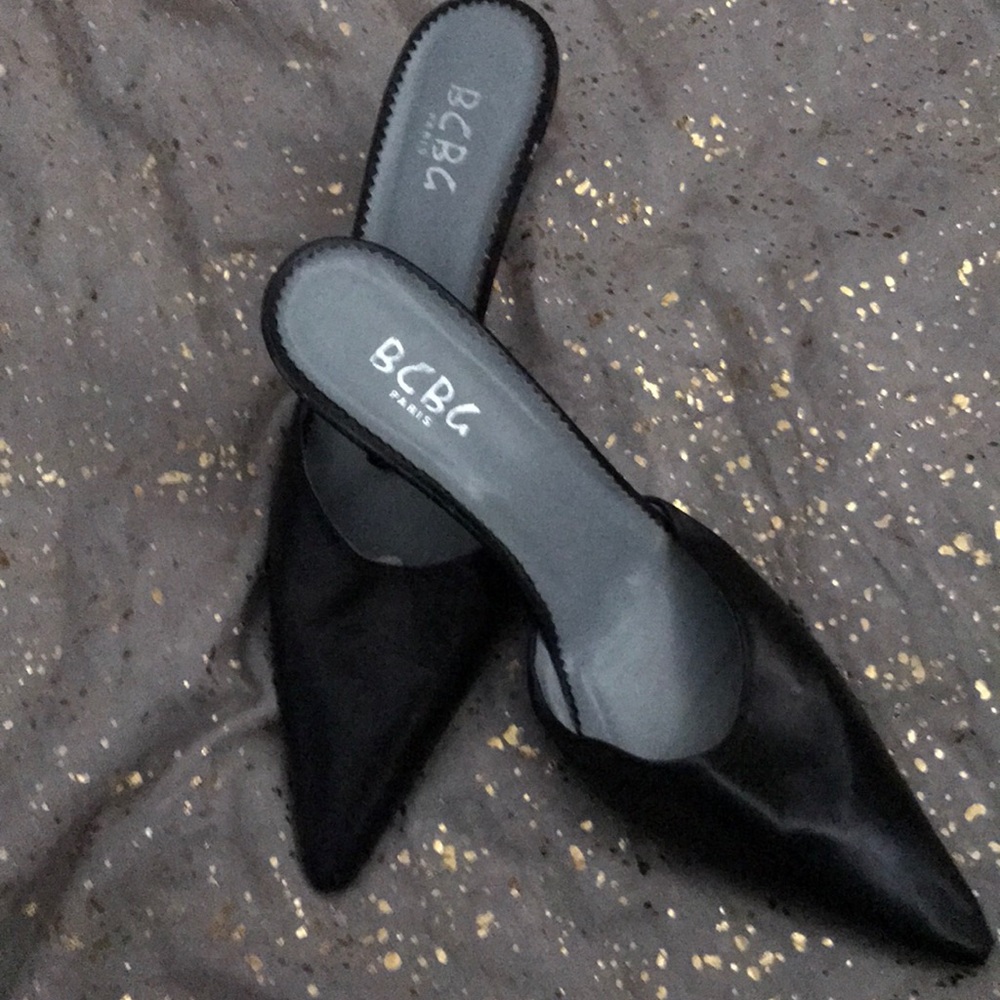 BCBG Black heel slides